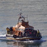 Depuis mercredi soir, les tentatives de traversées de migrants à bord de petites embarcations se sont multipliées au départ du littoral nord de la France, à la faveur de conditions météorologiques redevenues plus favorables.